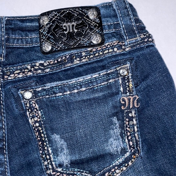 MISS ME 27 Signature Boot-cut distressed 5 Pocket Jeans Low Rise Factory Fading - Picture 15 of 16
